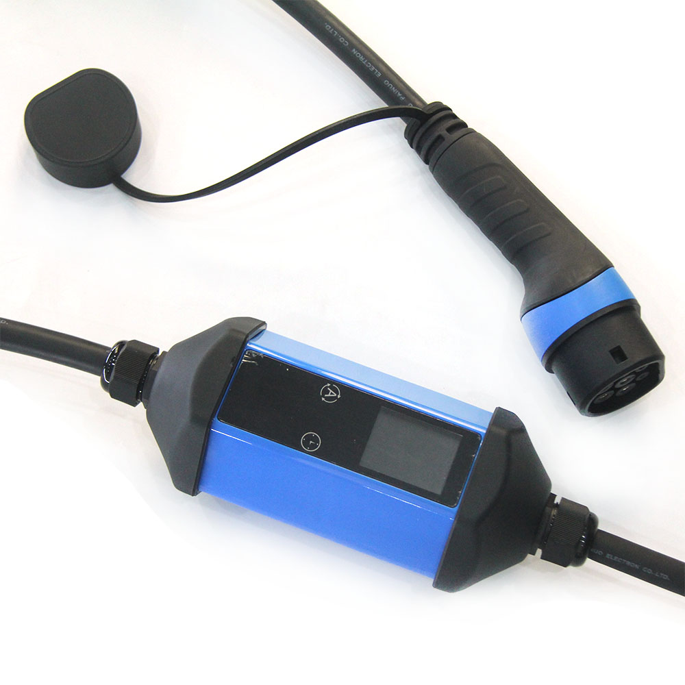 Heavy Duty 22kW 32A Portable EV Charger IEC62196-2 Type 2 Connector High Efficiency Charging - Image 3